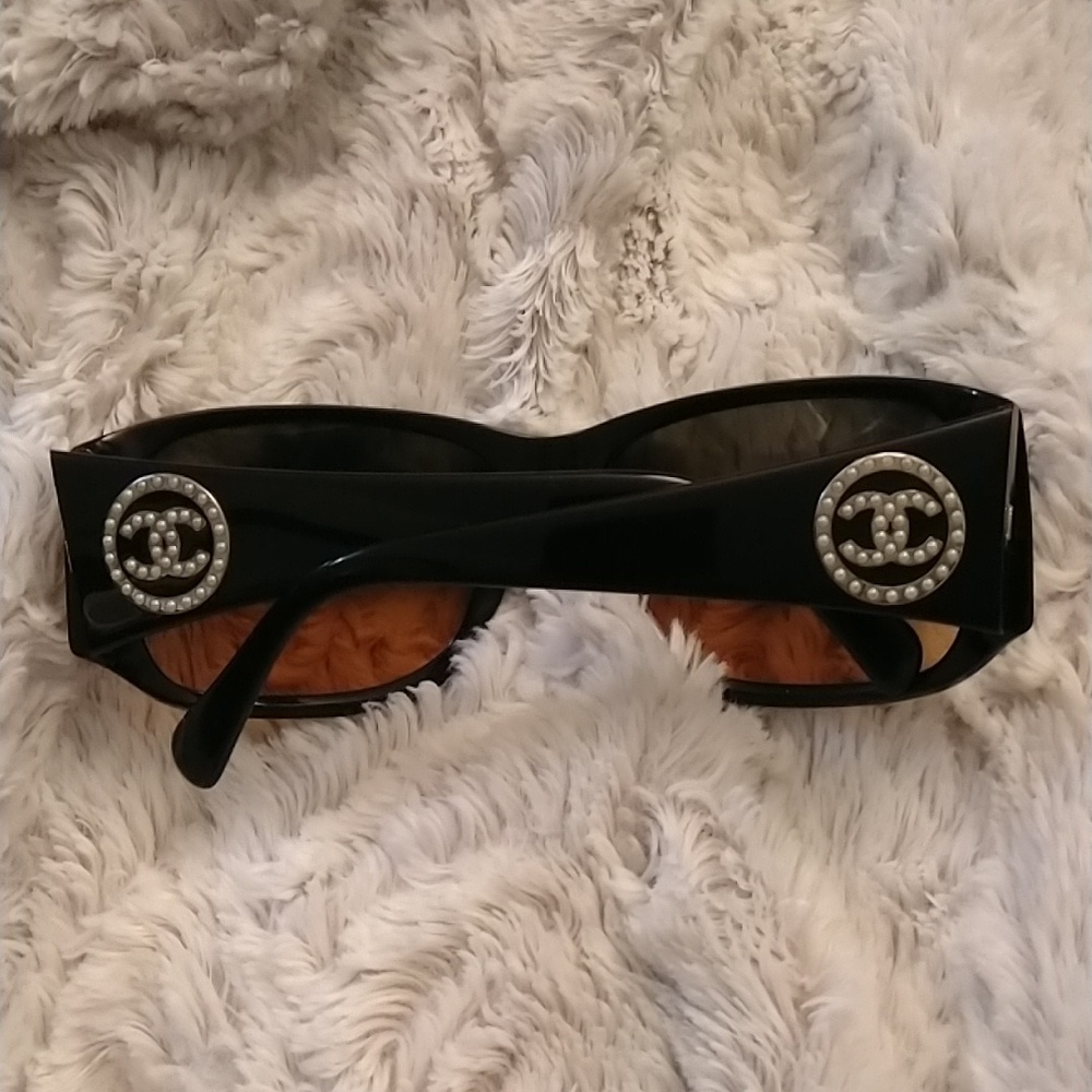 Chanel Pearl CC Sunglasses